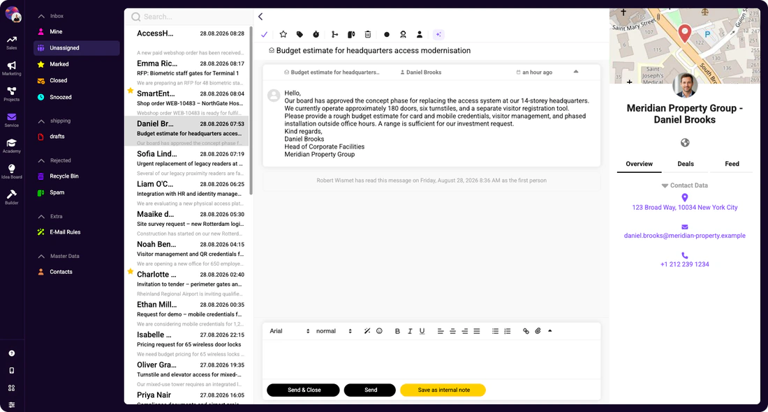 Gemeinsamer E-Mail-Posteingang mit einem Entwurf für eine Kundenantwort, einer Nachrichtenliste und Kontaktdetails in einer Seitenleiste.